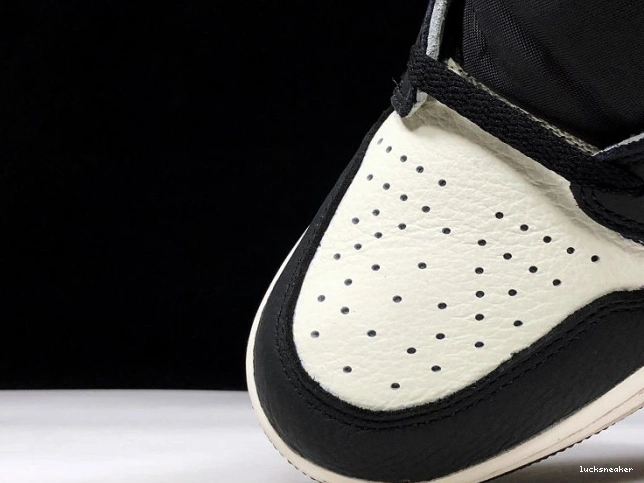 Reps LUCY - Jordan 'A OG 015 Star High Born' Retro Is 1 555088 Air 0703
